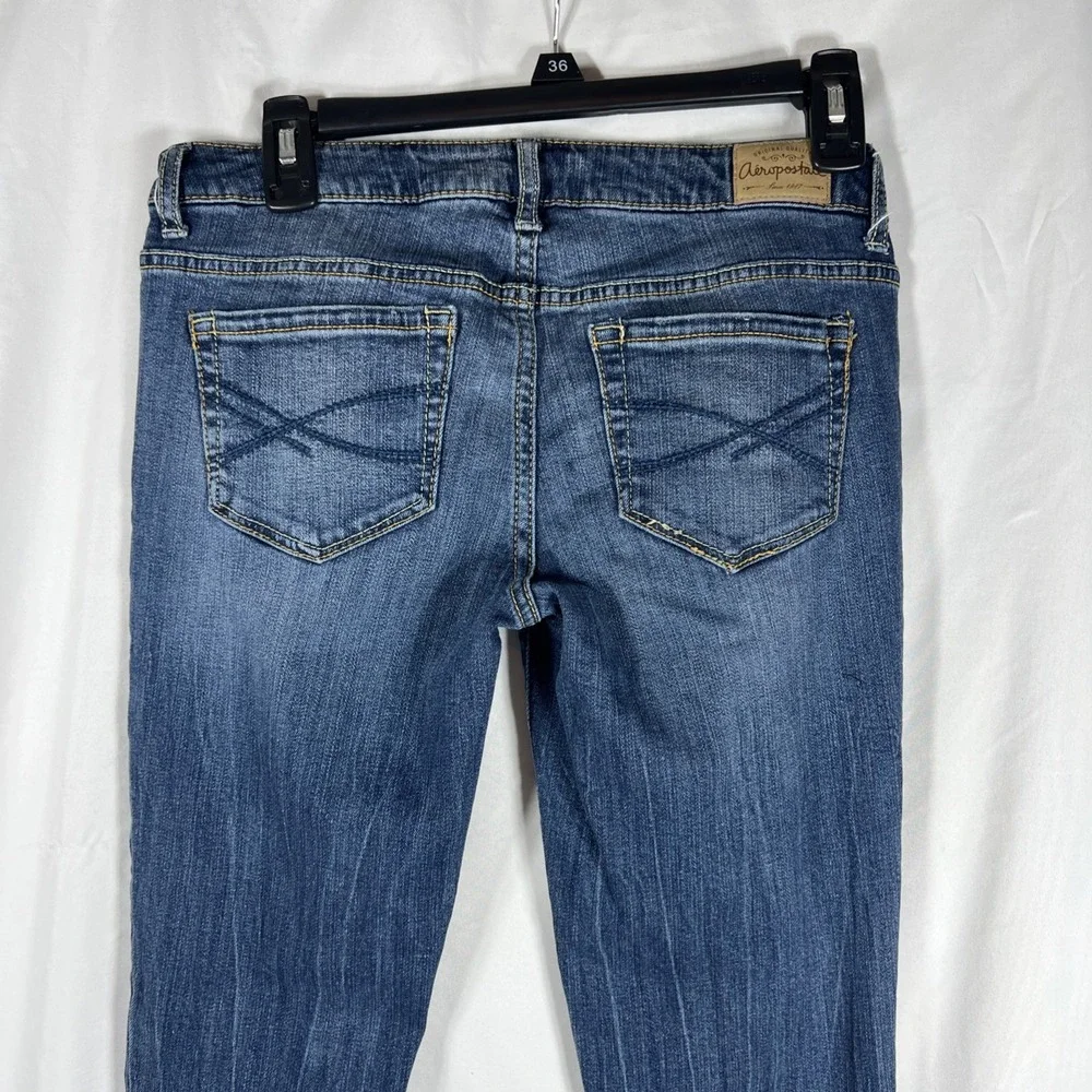 Aeropostale Womens Size 6  Short Lola Jeggings 5 Pockets‎ Denim